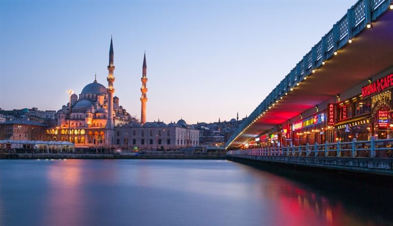 Istanbul für Singles und Alleinreisende ©malkolm /adobestock